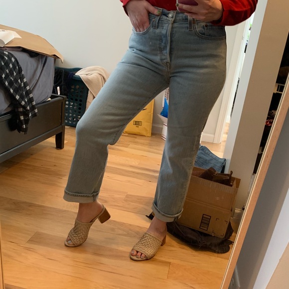 Levi’s wedge straight in “dibs” light wash - Picture 6 of 8